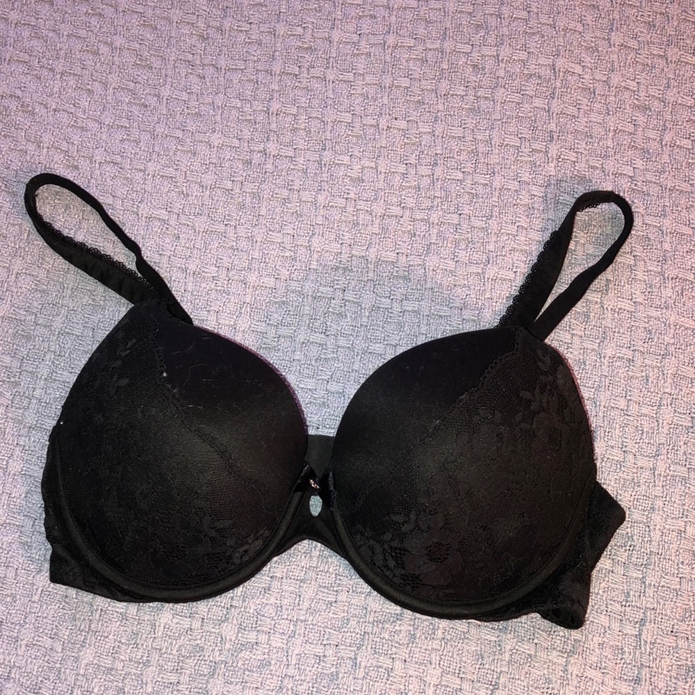 victorious secret bra 🖤